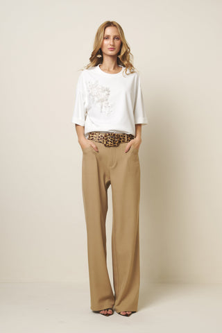 BLUSA APLICAÇÃO FLORES