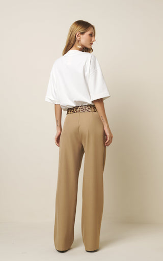 BLUSA APLICAÇÃO FLORES