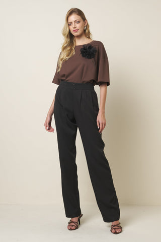 T-SHIRT DE BICO E FLOR